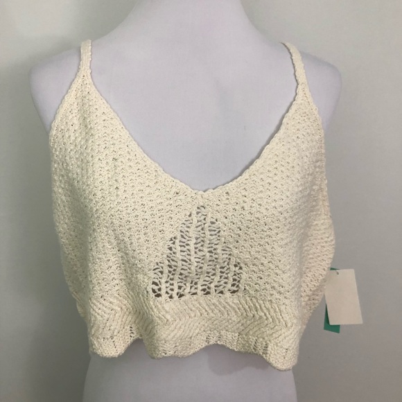 Abound Scalloped Bralette Tank Top Midi Crop Top - Picture 3 of 5